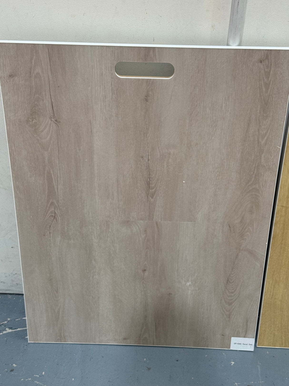 7.5mm Sand Oak SPC Hybrid Flooring – 1.4m² per Box
