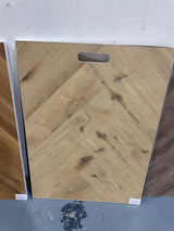 7.5mm Natural Oak SPC Hybrid Herringbone Flooring – 0.915m² per Box