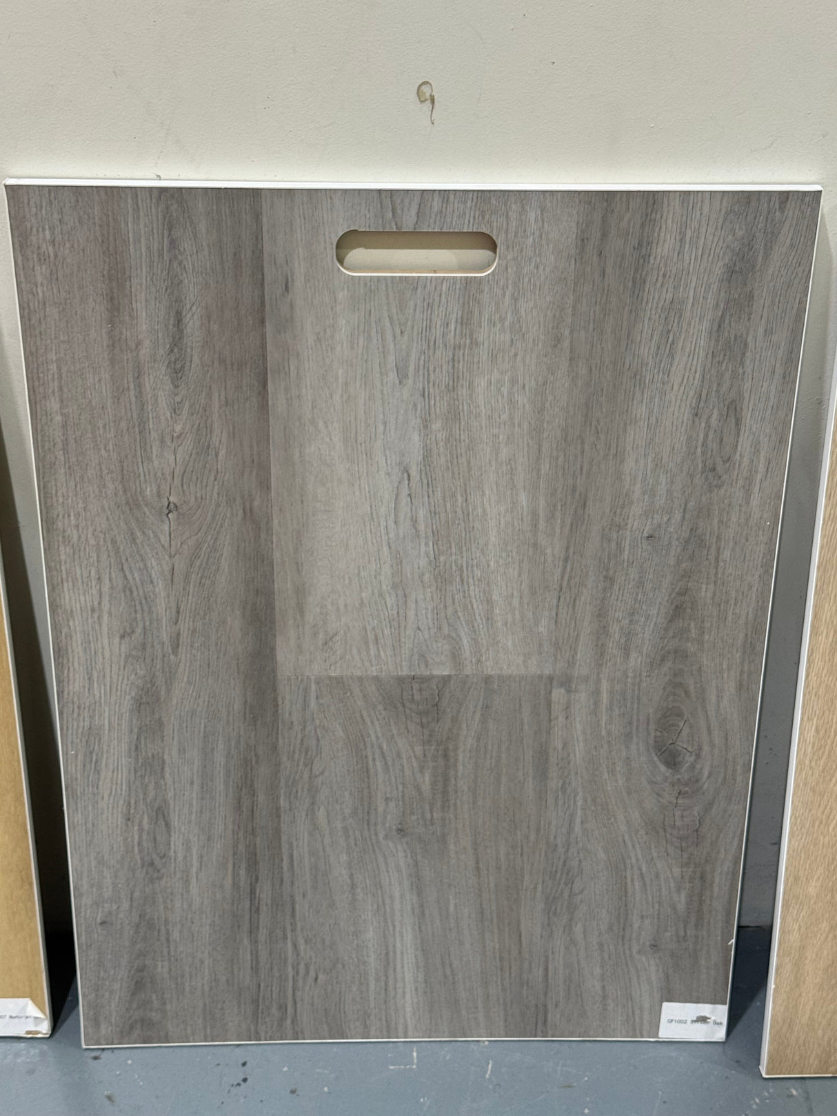 7.5mm Silver Oak SPC Hybrid Flooring – 1.4m² per Box